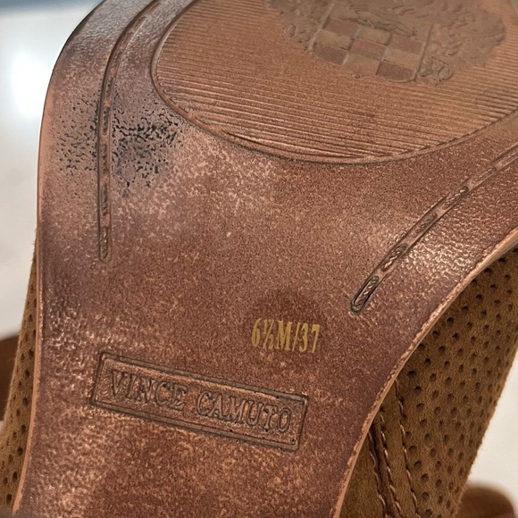 Vince Camuto Fernlee Perforated Suede Brown Leather Ankle Boots Size 6.5 - Picture 9 of 12